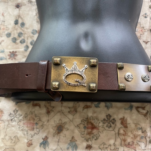 Save The Queen Chocolate Leather Belt - Picture 9 of 9